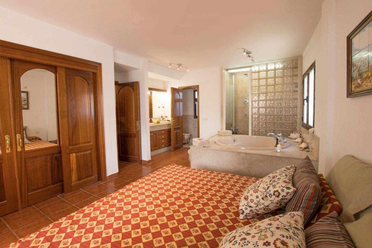 Villa Palacios Herrero Tahiche Exterior photo
